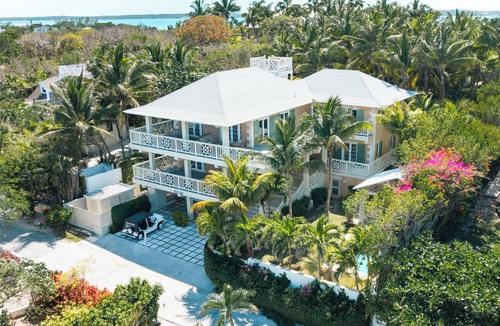 Dunmore Town House | Casa DeDe, Classic Bahamian Home with Panoramic Views of the Ocean