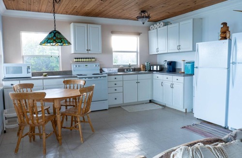 Sugar Loaf Settlement Villa | Casaurina of San Salvador