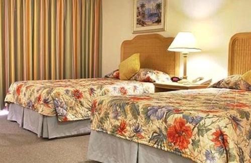 Freeport Resort | Castaways Resort and Suites