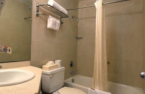 Downtown Hotel | CASTAWAYS RESORT,GRAND BAHAMA, BAHAMAS. Home Away from Home
