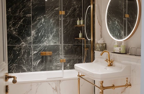 Windsor City Centre Hotel | Castle Hotel Windsor