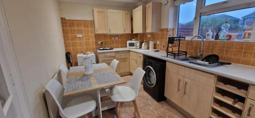 Poole Apartment | Cavan Havan
