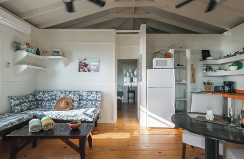 Governor's Harbour House | Cayo Loco Villa 2 Pink Sand Beachfront House for 2