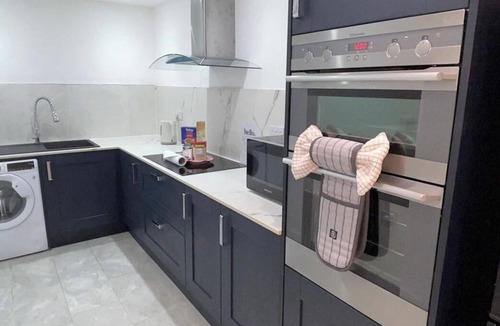 Wellingborough Apartment | Central 1 Bed Apartment - Sleeps 2 with Wifi
