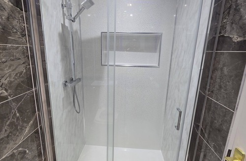 Wellingborough Apartment | Central 1 Bed Apartment - Sleeps 2 with Wifi