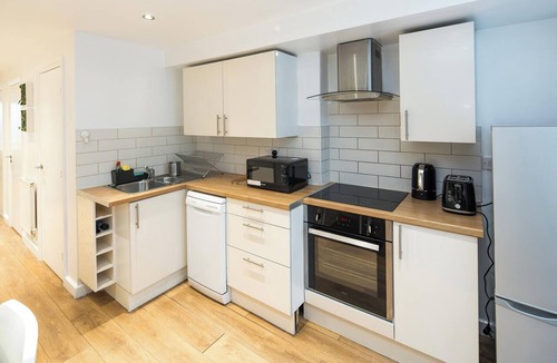 Bryanston and Dorset Square Apartment | Central London Gem | Sleeps 8 | Hyde Park | London
