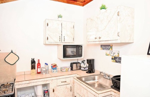 Rock Sound Apartment | Centrally Located Apartment – Dine, Explore, Relax