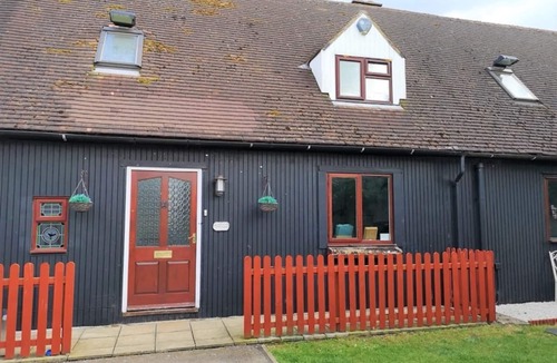 Streatley Ski Chalet | Chalet Cottages - Tate Cottage