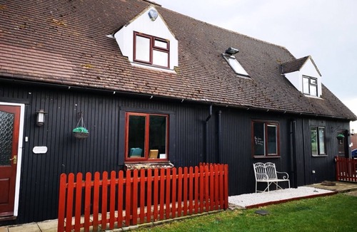 Streatley Ski Chalet | Chalet Cottages - Tate Cottage