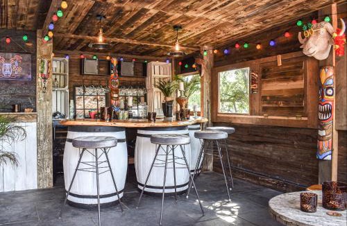 Horton House | Chalet Du Lac