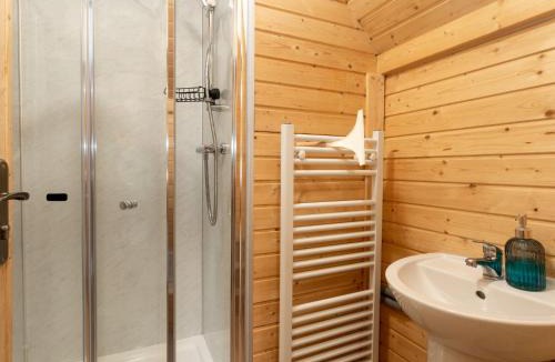 Logie Coldstone Resort | Chalet Hazel Bothy by Interhome