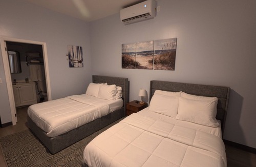 Lubbers Quarters Cay Hotel | Charming 1-bedroom hotel in enchanting Marsh Harbour with AC
