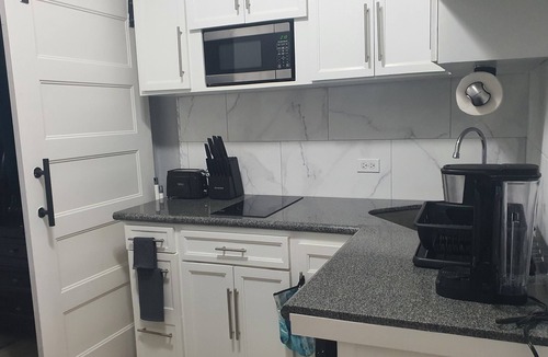 Belair Estates Apartment | Charming 1-bedroom apartment in beautiful Nassau with WiFi, AC