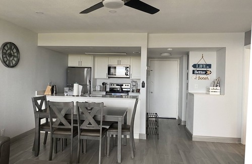 Windsor Park Condo | Charming 2-bedroom Beach Access Condo in marvelous Freeport, Lucaya