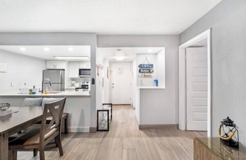 Windsor Park Condo | Charming 2-bedroom Beach Access Condo in marvelous Freeport, Lucaya