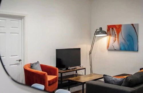 Thrapston Apartment | Charming 2 BR Apt in Northamptonshire