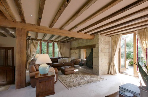 Tarporley Cabin | Charming 3-BR cottage in the English countryside