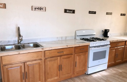 George Town House | Charming, Cosy 2-bedroom in Town Centre