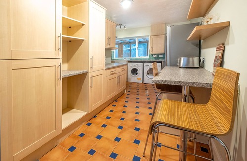 High Wycombe House | Charming family house in High Wycombe
