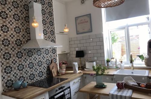 Birkdale House | Charming, newly renovated house near Birkdale Village