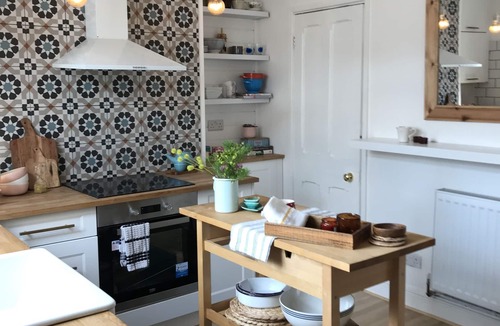 Birkdale House | Charming, newly renovated house near Birkdale Village