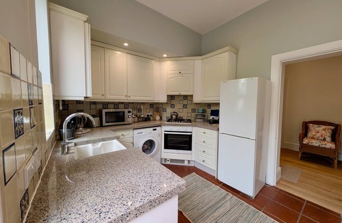 Pinner House | Charming Two-Bedroom House in London