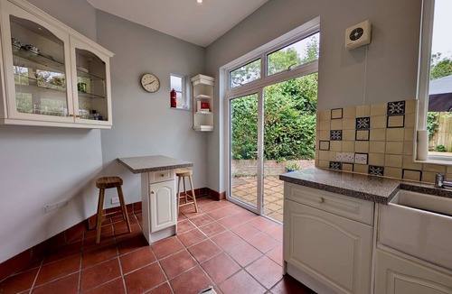 Pinner House | Charming Two-Bedroom House in London