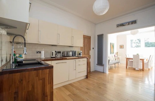 Windsor House | Charming Victorian House w/Parking + River Walks - Pass the Keys