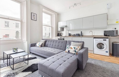 Montpellier Apartment | Cheltenham City Centre - 1 Bedroom Apartment