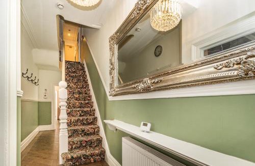 Blackpool Town Center House | Cherry Tree House