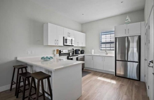 Palm Cay Apartment | Chesapeake Place in Palm Cay