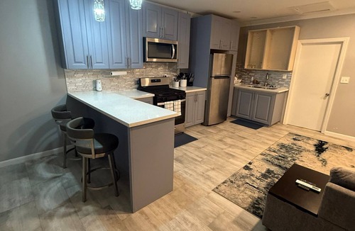 Nassau Apartment | Chic and cozy one bedroom apartment located off St. Vincent Road-Nassau, Bahamas