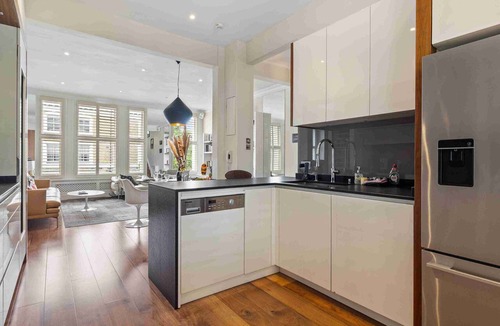 Redcliffe Apartment | Chic Chelsea maisonette with 2 terraces