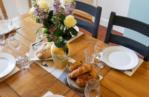 Little Missenden House | Chilterns Farm Cottage Hideaway Pass the Keys