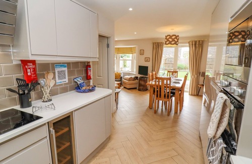 Bourton-on-the-Water Cottage | Church View