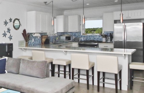 George Town House | Classic Out Island Luxury Sleeps 8, private beach and dock