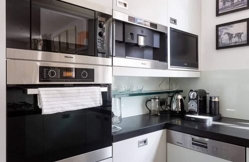 Abingdon House | Classy 5BR Roof Terraced Fully AC Kensington House