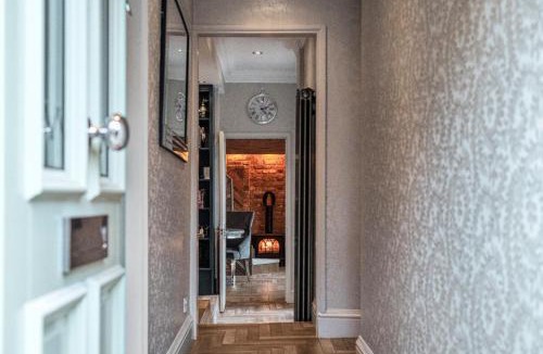 Windsor City Centre House | Closest Home to Windsor Castle