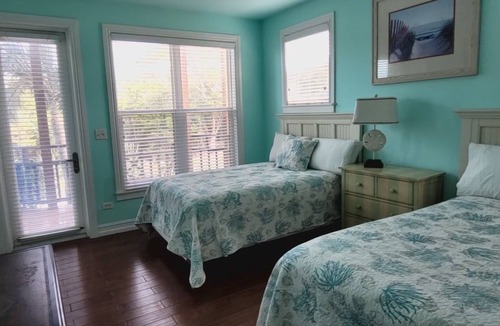 Deadmans Cay Cabin | Club Room 2 - Long Island Harbour Club