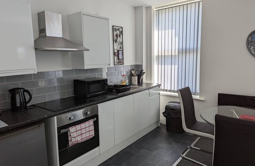 South Shore Apartment | Coast Accommodation Station Road Apartments