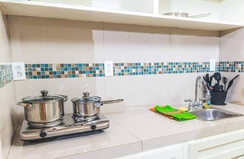 Nassau Apartment | COCONUT PALM HIDEAWAY-KING
