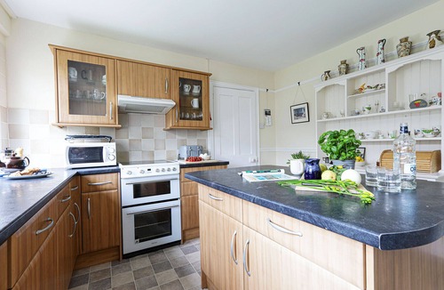 Gorran Haven Cottage | Colescus, sea views and access to the sandy beach