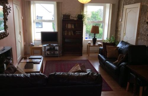 Comber Apartment | Comber Courtyard Apartment