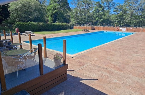 Bont Newydd House | Comfortable 2 Bed Chalet near Snowdonia - Pass the Keys