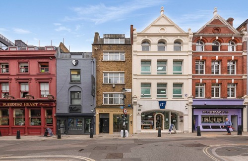 Farringdon Apartment | Comfy Studio Flat In Central London