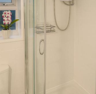 Stoke Bruerne Apartment | Comfy Studio in Canal Country