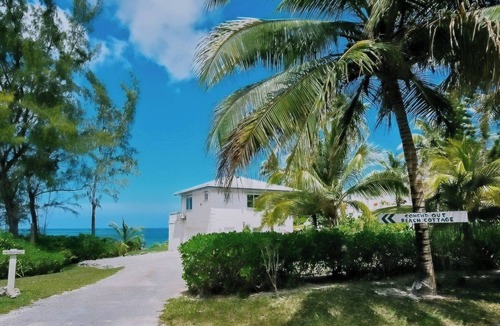 North Palmetto Point Cottage | Conch'd Out Beach Cottage: Semi-private beach. Ocean views. Adults only.