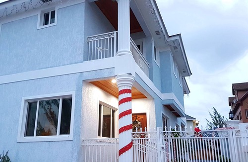 Westwind Condo | Condo in gated community with swimming pool, near the airport and near the beach