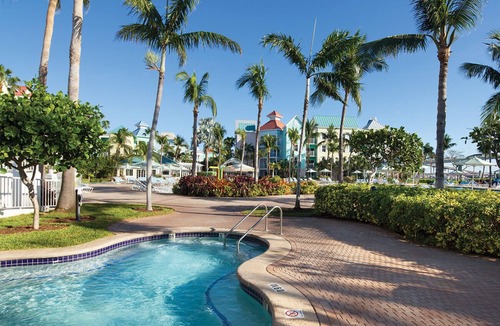 Paradise Island Hotel | Condo in Paradise- Harborside Bahamas- Free Access to Atlantis Resort- 2BR 2B