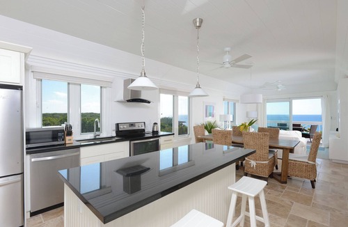 James Cistern Condo | Condo w/Views, Beach, Htd Pool, Pickleball, Golf Cart,Gym, Walk to Restaurant